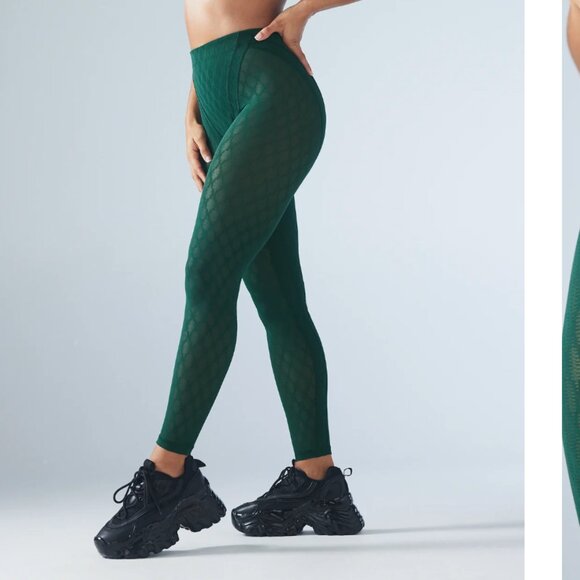 Savage X Fenty Peak Performance High-Waist X Mesh Legging Dark Green Leggings M - Picture 7 of 8
